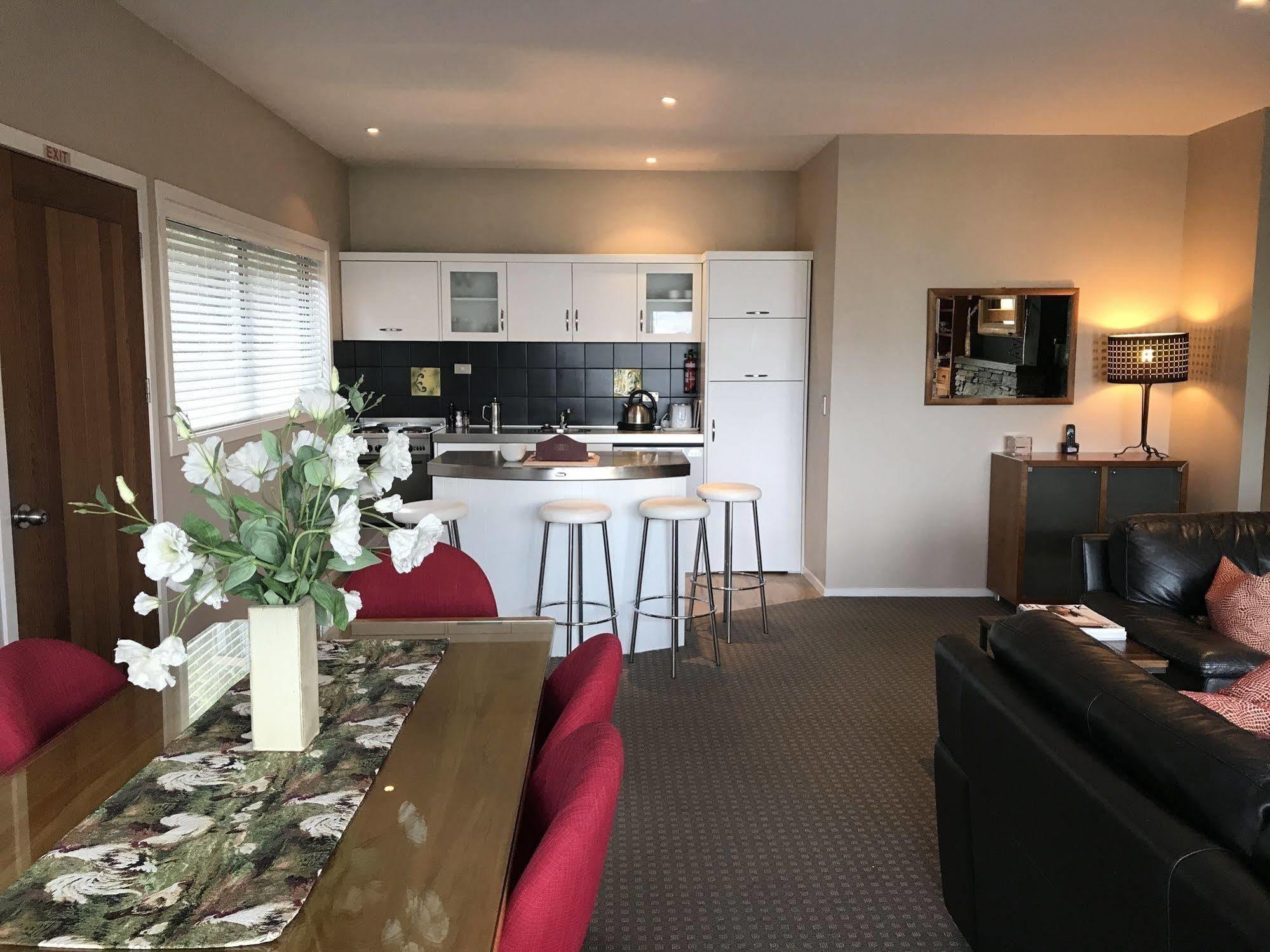 Queenstown House Boutique Hotel&Apartments Extérieur photo